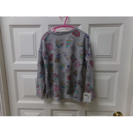 Sudadera talla 5 años. Segunda mano