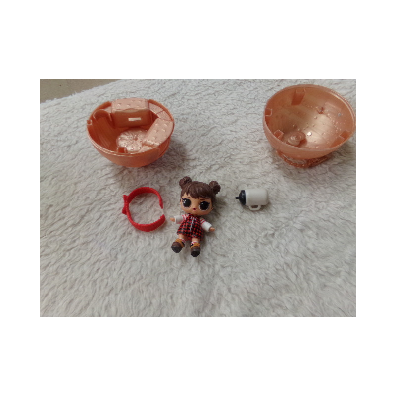 Muñeca LOL. Con accesorios. Segunda man