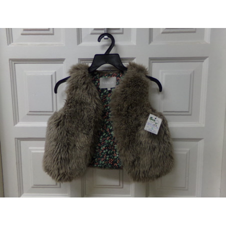 Chaleco pelito Nanos talla 7 años. Segunda mano