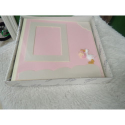 Album de fotos. A estrenar