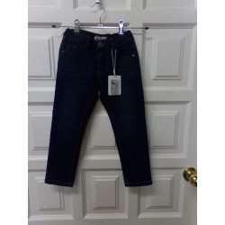 Vaquero Sfera talla 4-5años. A estrenar