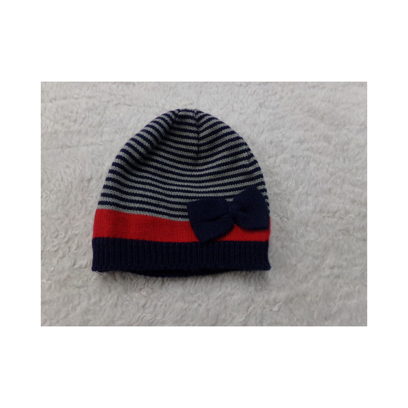 Gorro polar talla 6- años. Segunda mano