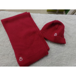 Gorro y bufanda talla 4-6 años. Segunda mano