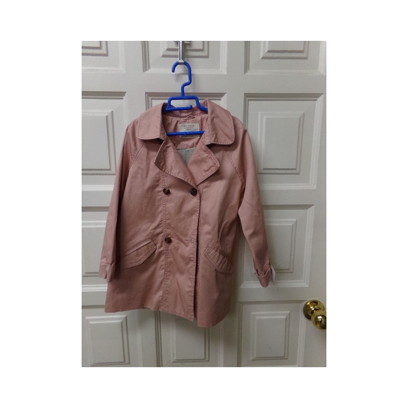Gabardina Zara talla 6-7 años. Segunda mano