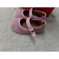 Merceditas N 22. Chuches. Segunda mano