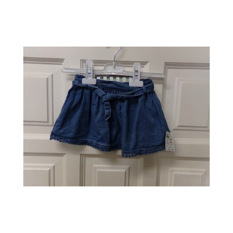 Falda Zara talla 9-12 meses. Segunda mano