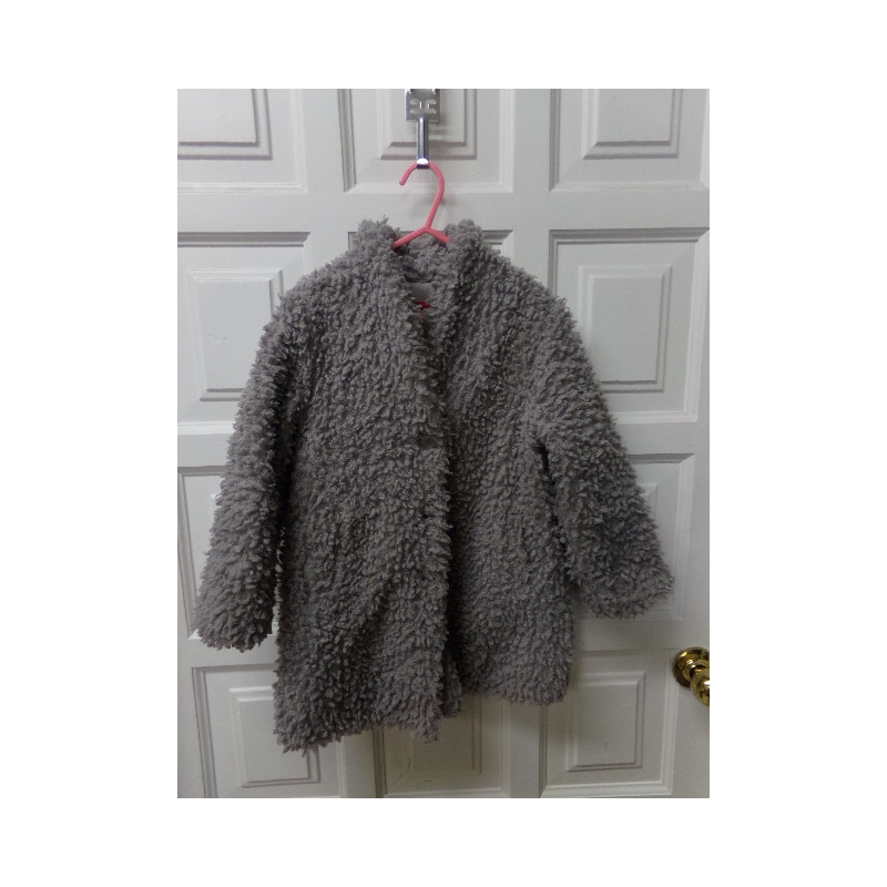 Abrigo pelito Neck&Neck talla 4-5 años. Segunda mano