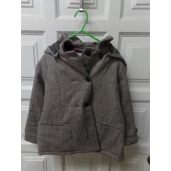 Abrigo pelito Neck&Neck talla 4-5 años. Segunda mano