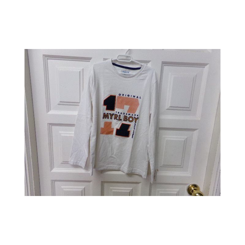 Camiseta Mayoral talla 8 años. Segunda  mano
