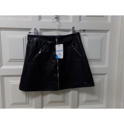 Falda Mayoral polipiel talla 12 años. A estrenar