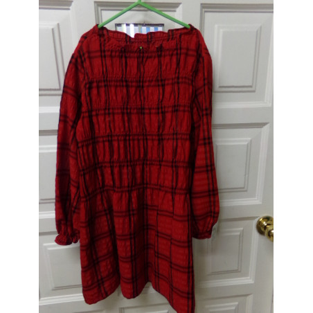 Vestido Zara talla 11-12 años. Segunda mano