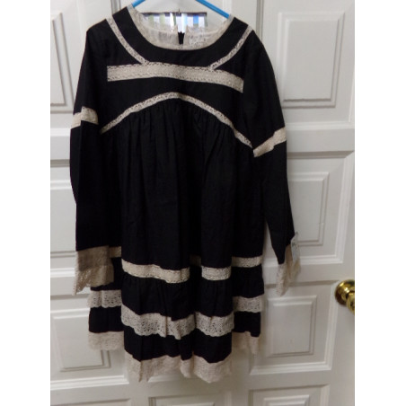 Vestido Bassic10 talla 8 años. Segunda mano