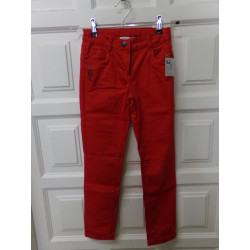 Pantalon rojo Orchestra talla 8 años. Segunda mano