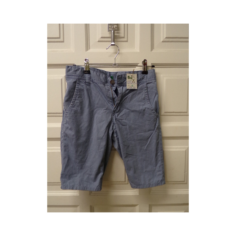 Pantalon corto talla 8-9 años. Benetton. Segunda mano
