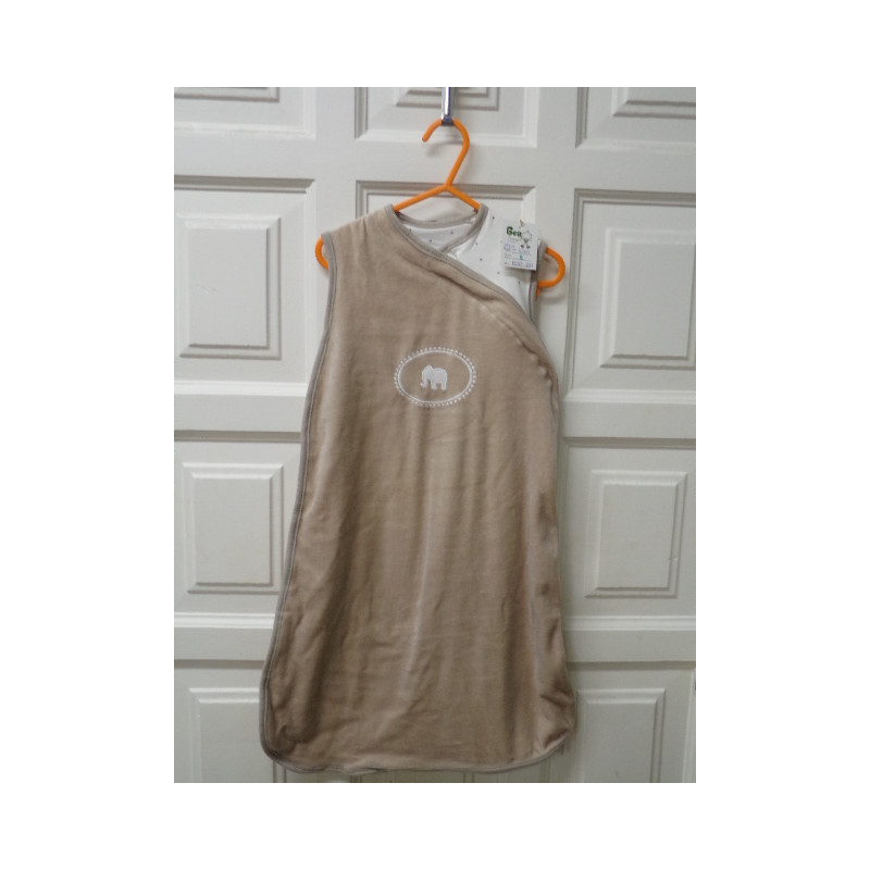 Saco de dormir talla 3-6 meses. Segunda mano