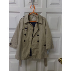 Gabardina talla 4-5 años. Segunda mano