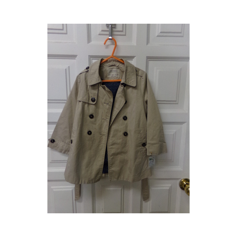 Gabardina talla 4-5 años. Segunda mano