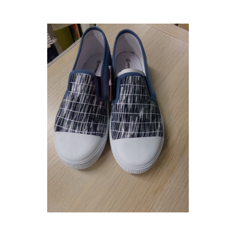 Tenis N 35. A estrenar