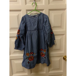 Vestido Zara talla 7 años. Segunda mano