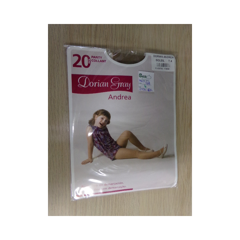 Medias talla 4 años. Color carne. A estrenar