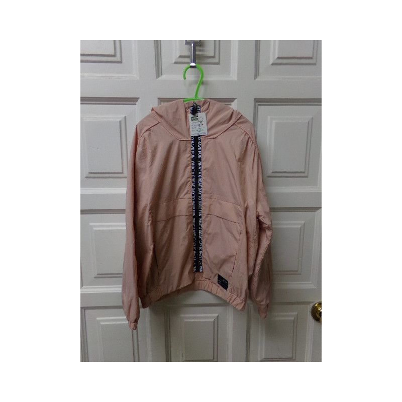 Cortavientos Zara talla 8 años. Segunda mano