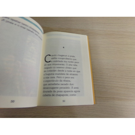 A praia da esperanza. Segunda mano