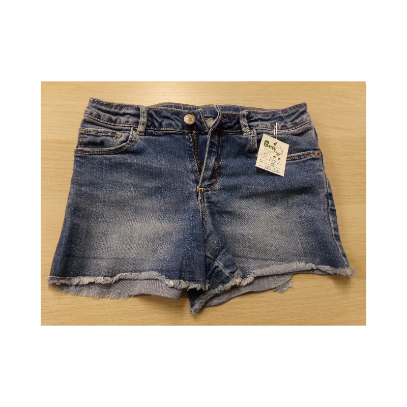 Pantalon corto Zara talla 11-12 años. Segunda mano