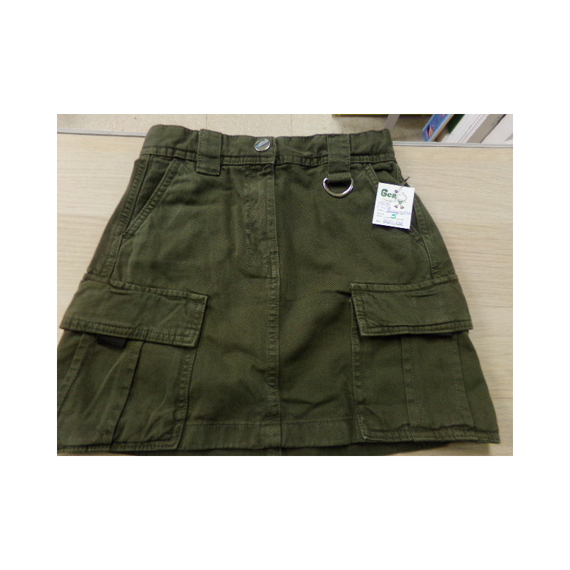 FAlda militar Bersha talla 10-12 años. Segunda mano