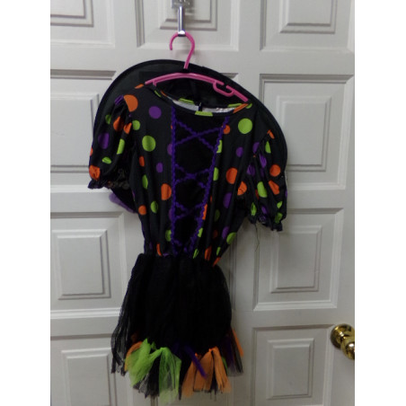 Disfraz bruja talla 7 años. Segunda mano