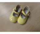 Zapatito amarillo N 19. Segunda mano