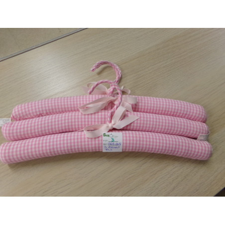 3 Perchas de tela. Segunda mano