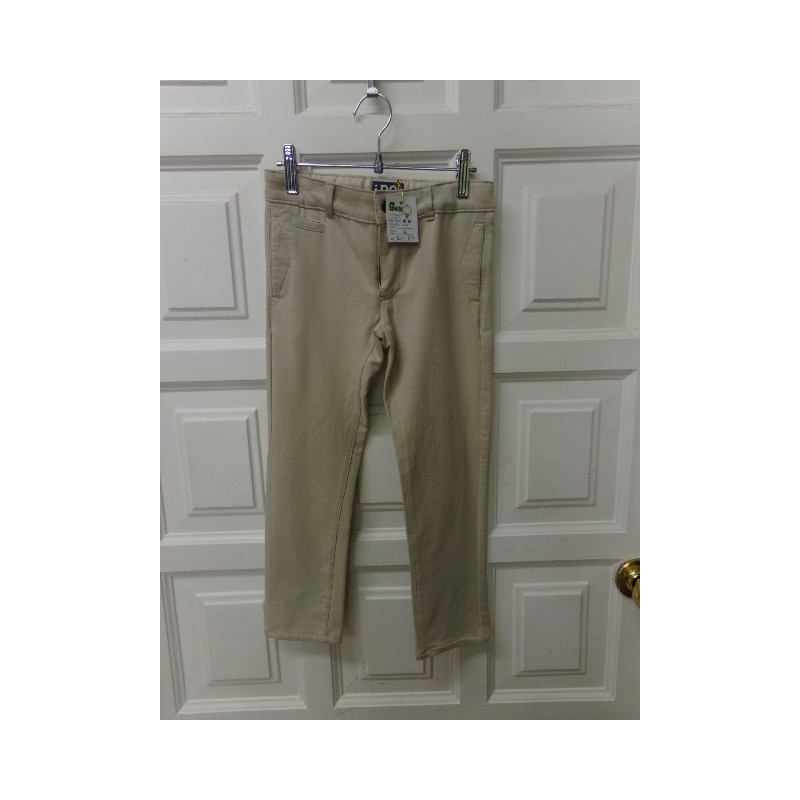 Pantalon camel talla 5 años. Segunda mano