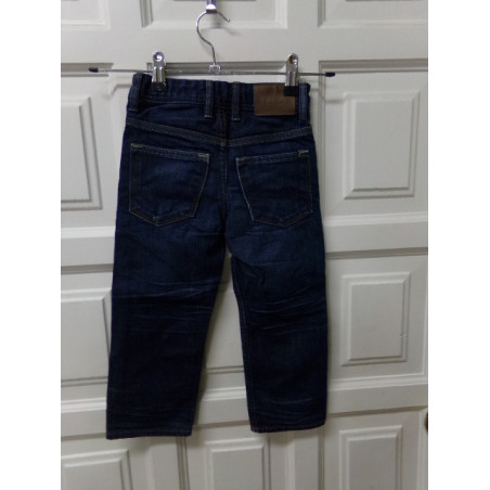 Pantalon vaquero talla 2-3 años. Segunda mano
