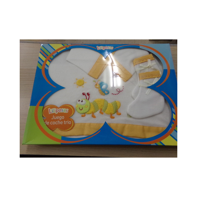 Sábanas para capazo con patucos. A estrenar