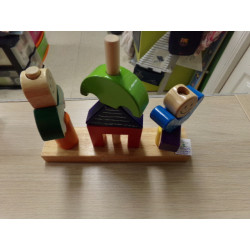 Encajable de madera. Segunda mano