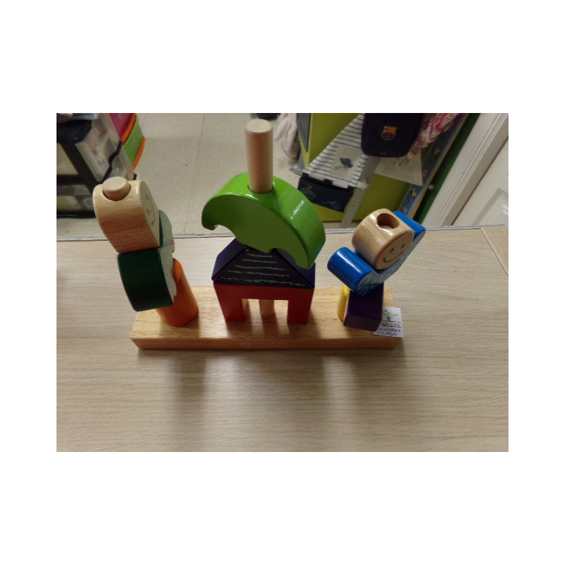 Encajable de madera. Segunda mano