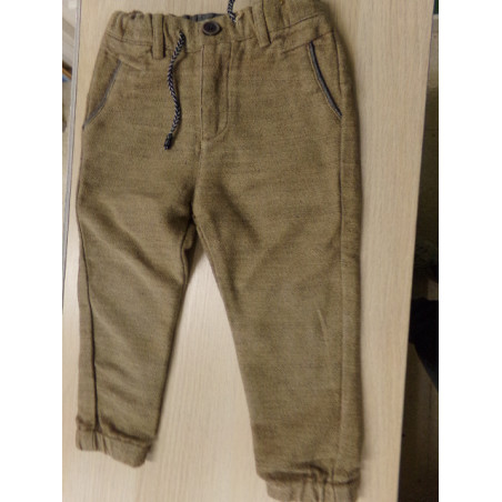 Pantalón Zara talla 4 años. Segunda mano