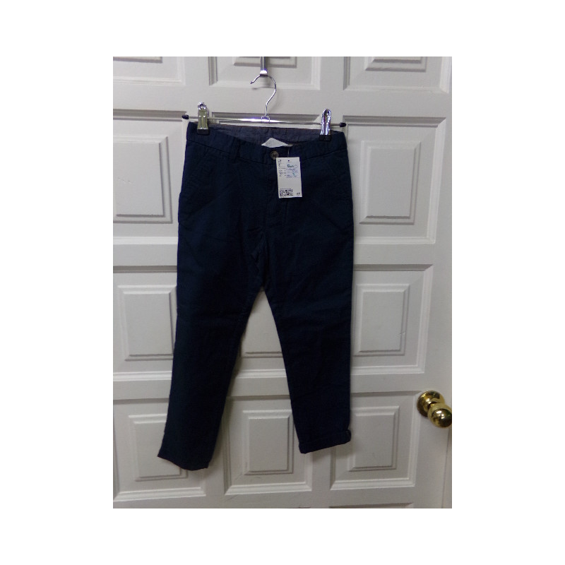 Pantalon azul marino talla 6-7 años. A estrenar