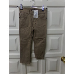 Pantalon camel talla 3-4 años. A estrenar