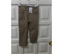 Pantalon camel talla 3-4 años. A estrenar