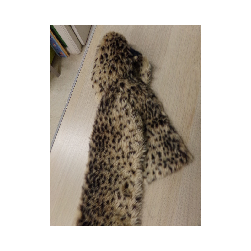 Bufanda de pelito. Segund amano