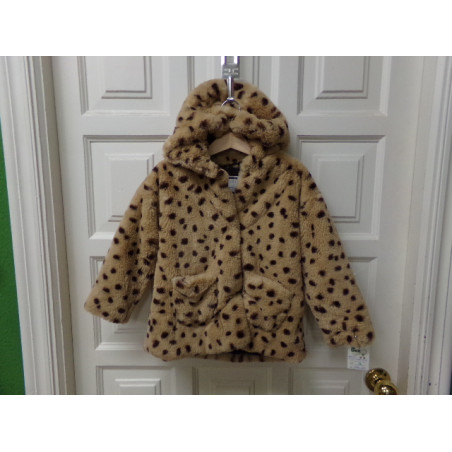 Abrigo de pelito Zara talla 4-5 años. Segunda mano