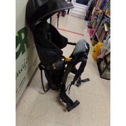 Mochila portabebés de montaña. Deuter. Segunda mano