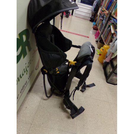 Mochila portabebés de montaña. Deuter. Segunda mano