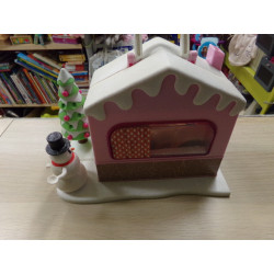 Casa de nieve de barriguitas. Segunda mano