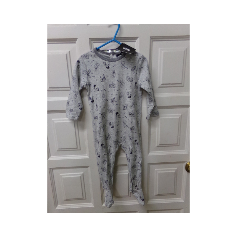 Pijama talla 18 meses. A estrenar