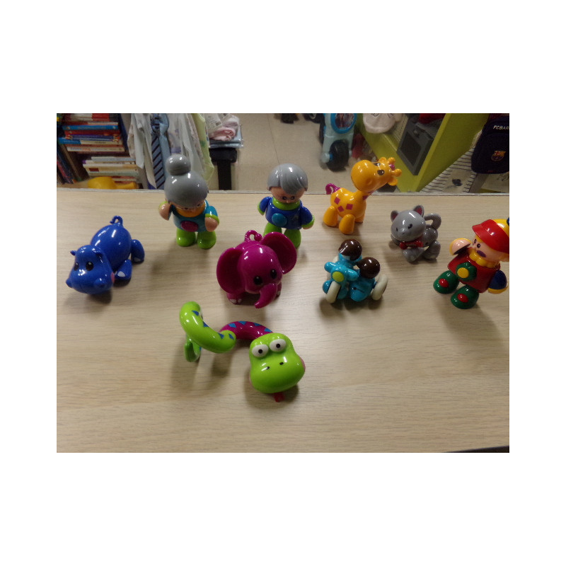 9 Figuras de Tolo. Segunda mano