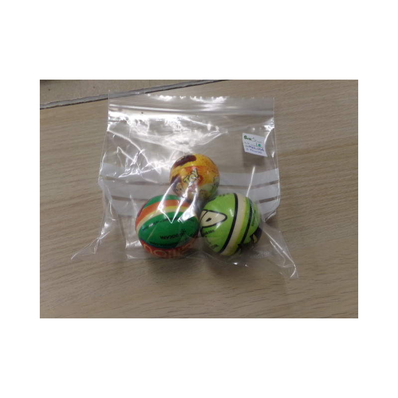 3 Pelotas. Segunda mano