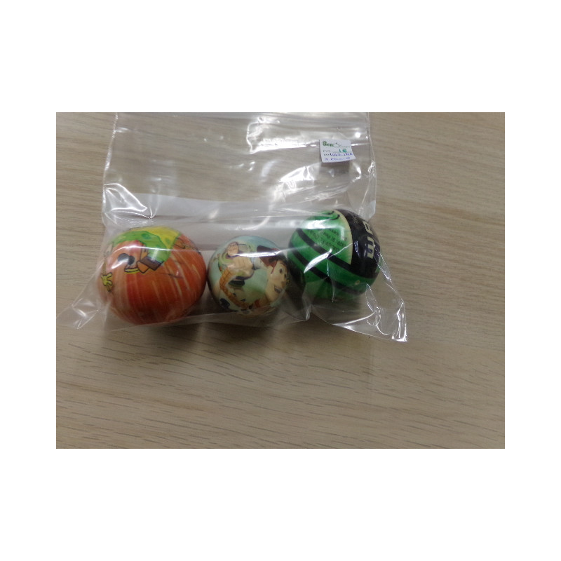 3 Pelotas. Segunda mano