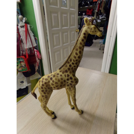 Jirafa. Segunda mano